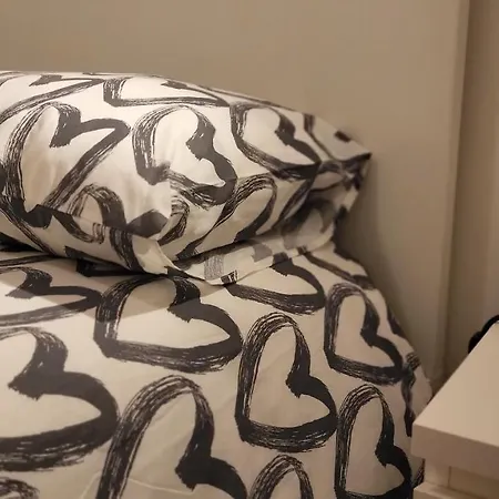 Di Fronte All'ospedale Apartmán Modena